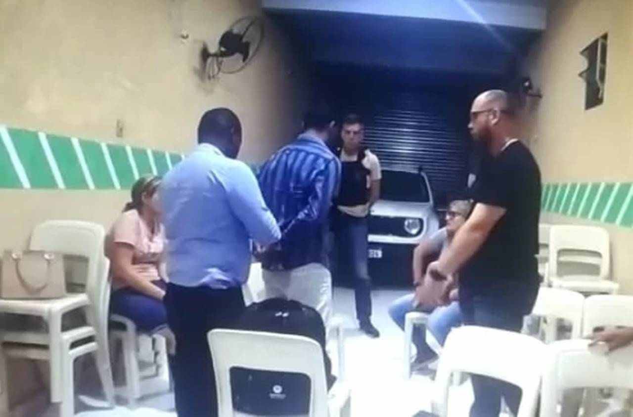 Delegado Se Passa Por Membro Evang Lico Para Prender Pastor Blog Do